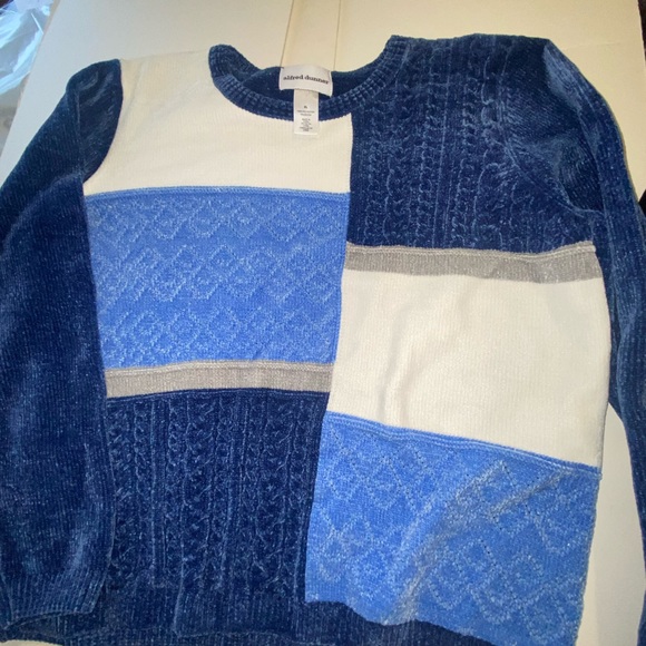 Women’s Alfred dunner size XL super soft I got the blues sweater pull over NWT’s - Picture 8 of 11